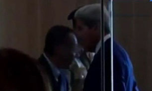 بازرسی بدنی وزیر خارجه آمریکا قبل از دیدار با "عبدالفتاح السیسی" + فیلم