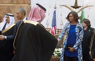 جنجال بر سر همسر اوباما در عربستان سعودی +تصاویر