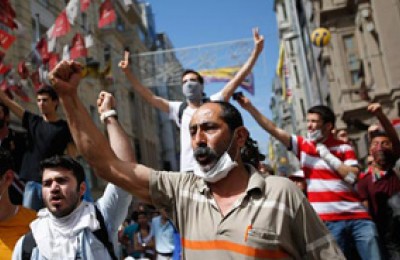 گروگان‌گیری دادستان استانبول با قتل هر 2 مهاجم به پایان رسید