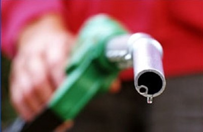 آیا قیمت بنزین تا پایان هفته تعیین تکلیف می‌شود؟/ تنها 48 ساعت تا تعیین تکلیف نهایی