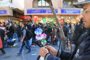 پایان کار دستفروشان در بازار بزرگ تهران