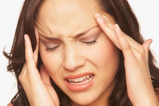 عواملی که باعث سردرد می شوند را بشناسید