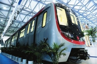 اولین متروی بدون راننده در چین شروع به کار کرد