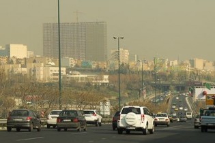 هوای تهران برای همه گروه های سنی خطرناک است