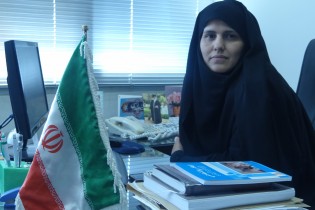زهرا عابدی رئیس جمعیت مامایی کشور شد
