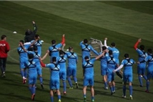 حاشیه‌های بازگشت تیم ملی به ایران