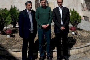احمدی نژاد، مشائی و بقایی باهم به ستاد ثبت نام می روند