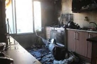 آتش سوزی یک خانه بخاطر ایراد شیلنگ گاز