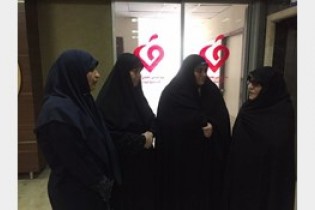 حضور 3 نماینده زن مجلس در بیمارستان و گفتگو با همسر مهدی کروبی