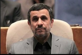 احمدی‌نژاد به اتهام بزرگ مالی باید پاسخ دهد