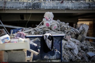 خرید و فروش اقلام کمک‌های امدادی در مناطق زلزله‌زده ممنوع و جرم است