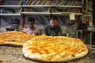 موضع مجلس درباره افزایش قیمت نان