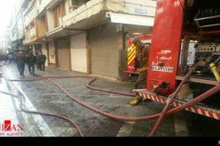 وقوع آتش‌سوزی در پاساژ کوچه برلن تهران