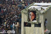 تصاویر/ تشییع جنازه "سری دیوی" ستاره سینمای بالیوود