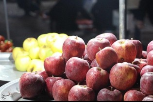 قیمت میوه شب عید اعلام شد؛ سیب ۲۷۰۰ و پرتقال تامسون ۱۸۰۰ تومان