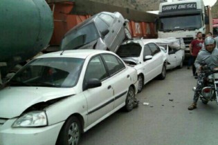 عجیب ترین تصادف در جاده فیروزکوه اتفاق افتاد + تصاویر