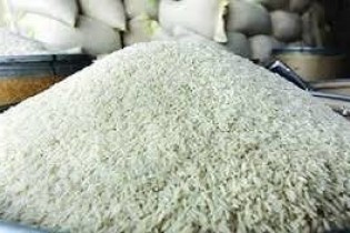 شرط وزارت بهداشت برای واردات برنج/کیسه‌های برنج وارداتی برچسب‌گذاری می‌شوند