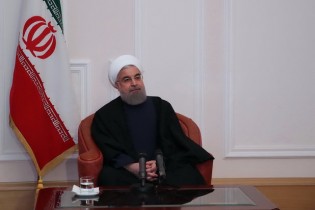 روحانی: ملت ایران به خانواده شهدا افتخار می‌کند