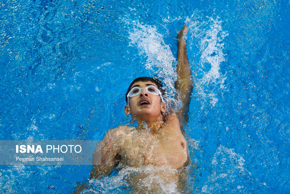 مسابقات کشوری شنا جام زنده‌رود - اصفهان