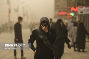 تداوم گرد و غبار در سه استان