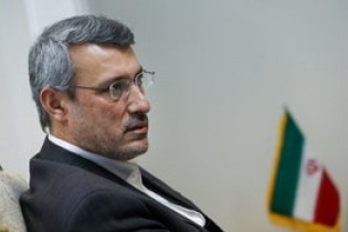 درخواست سفیر ایران در لندن از مسئولان  توئیتر برای بستن حساب های جعلی