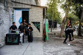 موکب بچه‌های شهرک شهید بهشتی مشهد به ساده‌ترین شکل برپا شده است.