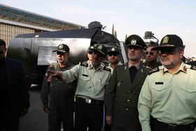 تحویل‌دهی پهپاد به ناجا توسط امیر حاتمی وزیر دفاع