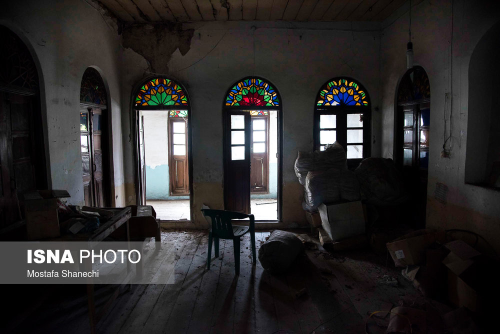 خانه تاریخی سردار «جلیل» شهر ساری،
خانه‌ای با پتانسیل بالای گردشگری و توریستی که فقط جهت انبار وسایل استفاده می‌شود.