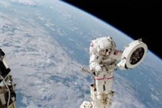 تبدیل بازدم فضانوردان به هوای قابل تنفس