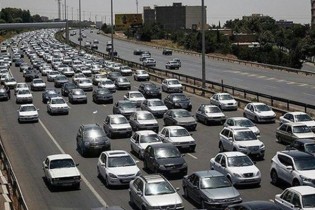 ترافیک نیمه‌سنگین در آزادراه قزوین_کرج و تهران_کرج