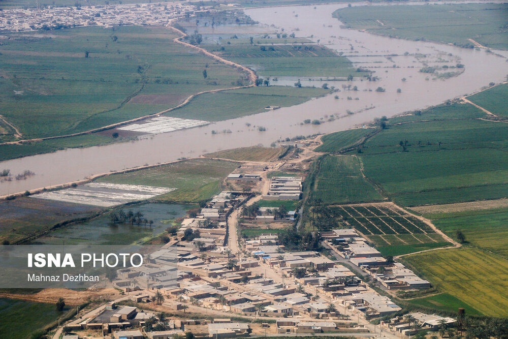 تصاویر هوایی از مناطق سیل زده اطراف رود کارون