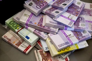 جزئیات نرخ رسمی انواع ارز/افزایش قیمت یورو و پوند