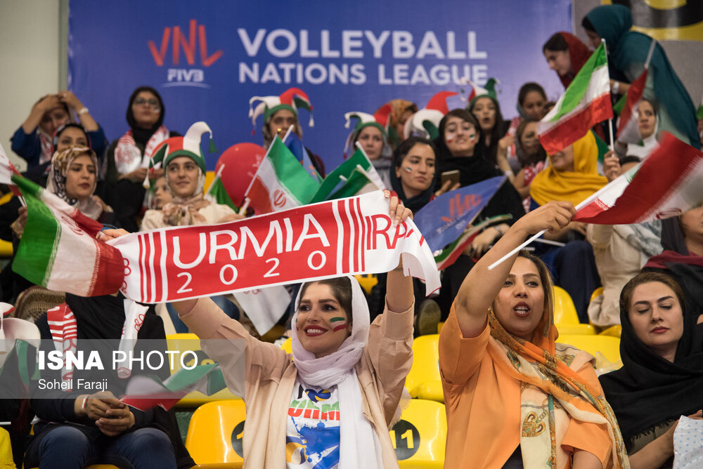 در حاشیه دیدار تیم‌های والیبال ایران و کانادا
