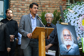 مراسم تشییع پیکر ناصر هوشمند وزیری در خانه هنرمندان