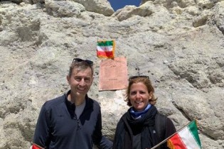 صعود سفیر سوییس در ایران به قله دماوند