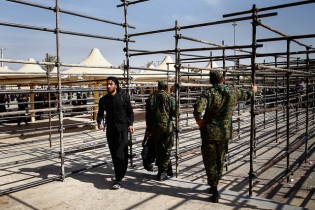 تردد زائران ایرانی در مرز عراق روان شد