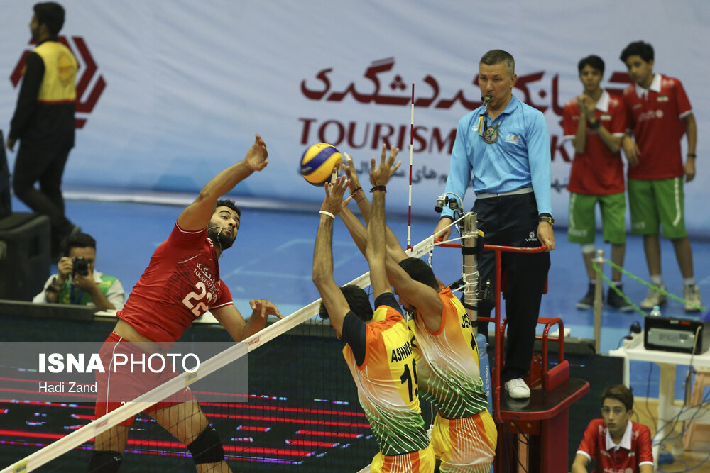 دیدار تیم‌های والیبال ایران و هند