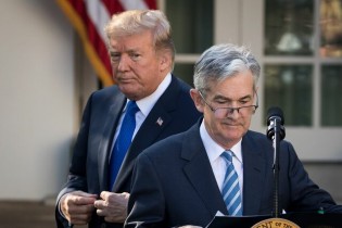 تبادل آتش بین ترامپ و رئیس بانک مرکزی آمریکا
