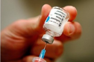 این زائران برای تزریق واکسن آنفولانزا هرچه سریع تر مراجعه کنند