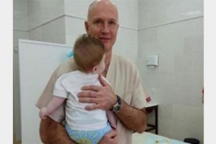 تصاویری از تولد نوزاد 3 پا در روسیه
