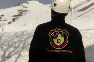 نجات ۲ کوهنورد از برف و کولاک در ارتفاعات توچال