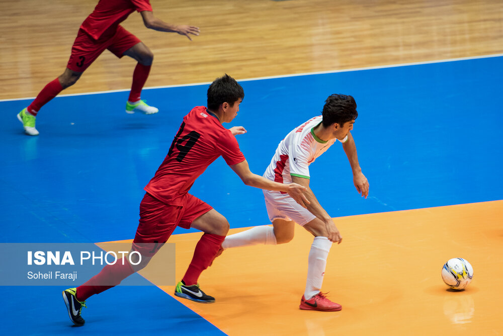مسابقات فوتسال مقدماتی آسیا تیم‌های ایران - جمهوری قرقیزستان