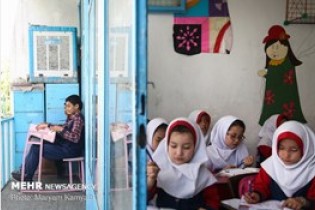 ثبت نام۴٨٠ هزار دانش آموز پناهنده در ایران