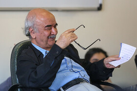 کلاس درس استاد محمدرضا شفیعی کدکنی در دانشگاه تهران