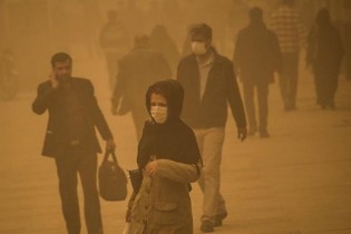 ورود سالی ۲۰ هزار تن ذرات معلق به ریه تهرانی‌ها/نادیده گرفتن پژوهش‌ها درباره آلودگی هوا