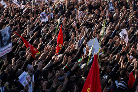 حضور مردم کرمان در مراسم تشییع شهید سردار سلیمانی
