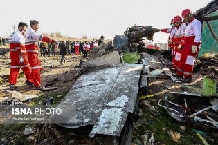 اخذ نمونه DNA از خانواده 142 قربانی سقوط هواپیمای اوکراینی