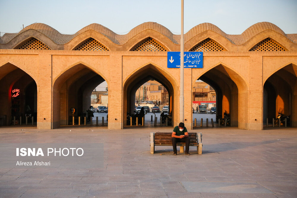 «میدان امام علی (ع) اصفهان» در پی شیوع ویروس کرونا چند روز مانده به نوروز 99
