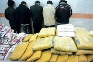 دستگیری دو قاچاقچی و کشف ۲۷۸ کیلو تریاک