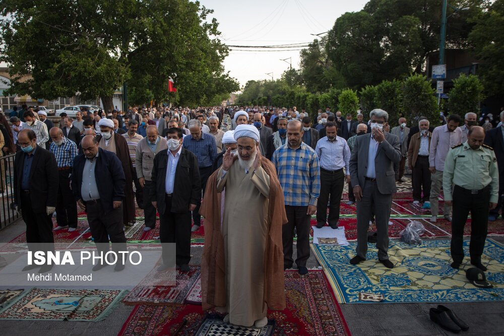 اقامه نماز عیدسعید فطر در قزوین